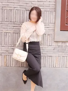 芽衣(めい)/32歳 - (出会い系人妻ネットワーク)