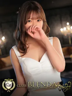 桜木ひなの紹介写真