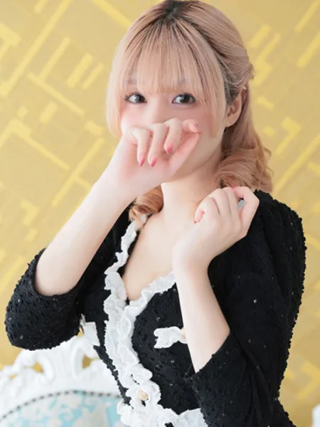 七瀬なな