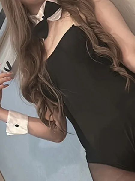 夏輝あすな