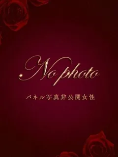 藤堂紫月/42歳 - (Matriarch)