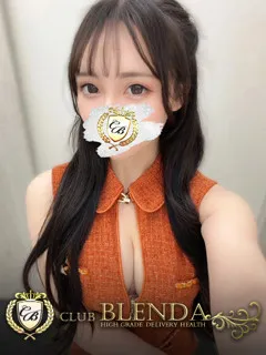 愛沢りさの紹介写真