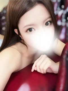 新人・れいか/26歳 - (クラッシー - 伊勢人妻デリヘル)