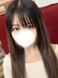 新人・ゆうりの紹介写真