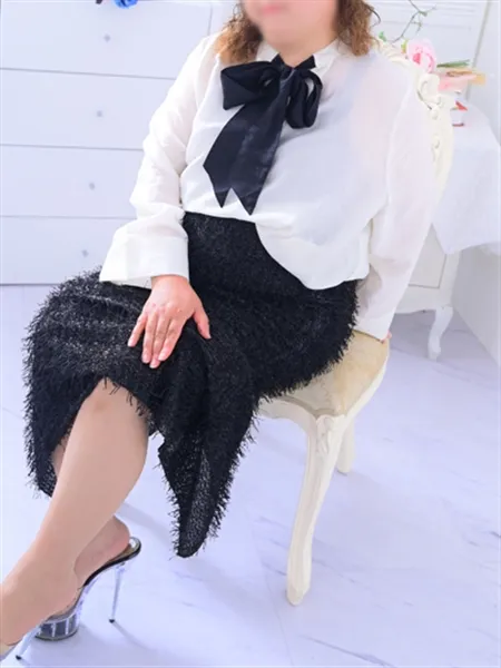 平山あみ