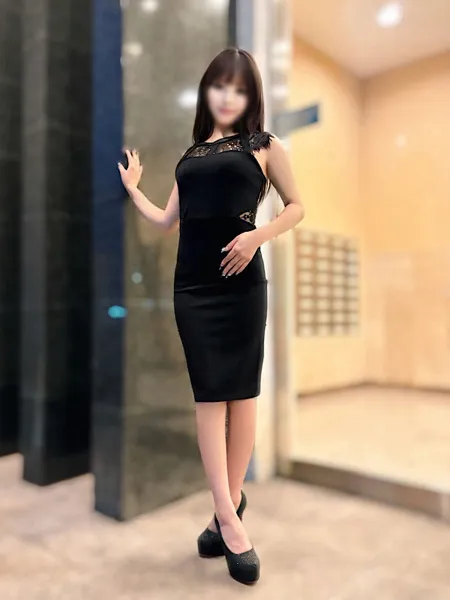 加賀美かがみ