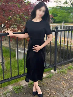葉月-はづき-/40歳 - (ただ離婚してないだけ)