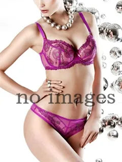 Rio/28歳 - (ワンカラット)