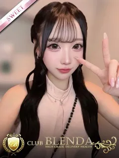 桃宮ももの紹介写真