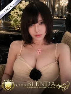 千里ナギの紹介写真