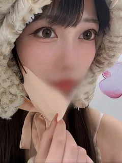 セナ/19歳 - (ガチカワイイ - 富田林駅人妻デリヘル)
