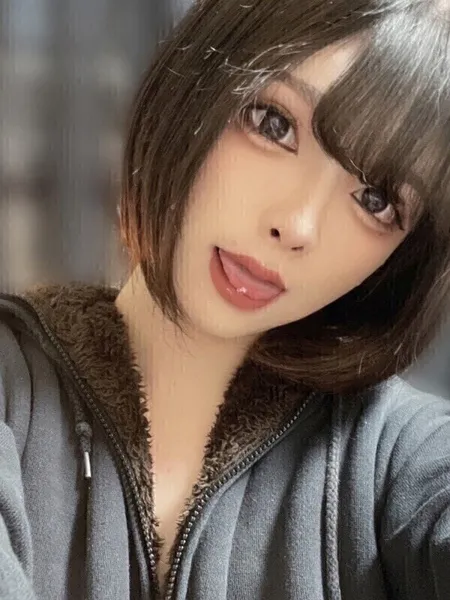 NH痴女・紅月瑞稀