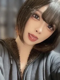 NH痴女・紅月瑞稀の紹介写真