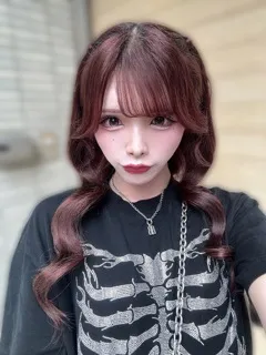 NH痴女・紅月瑞稀の紹介写真