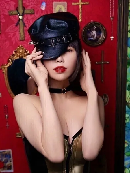 【女王】中島みいろ様