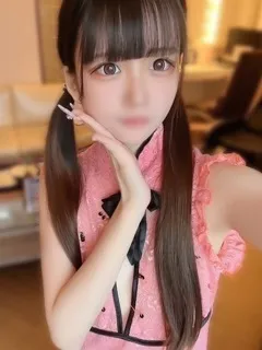 まりな/19歳 - (E+アイドルスクール 新宿店 - 野方巨乳デリヘル)