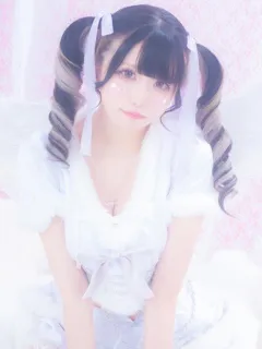 みや/18歳 - (E+アイドルスクール 新宿店 - 北品川巨乳デリヘル)
