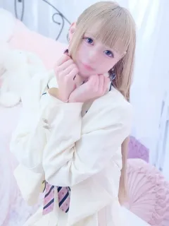 るん/20歳 - (E+アイドルスクール 新宿店)