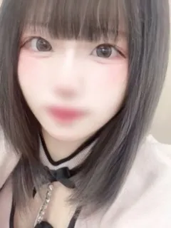 れいな/18歳 - (E+アイドルスクール 新宿店)