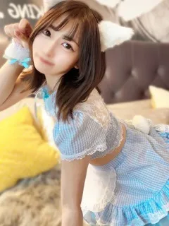 りむる/21歳 - (E+アイドルスクール 新宿店)