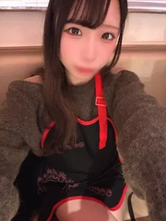 らな/18歳 - (E+アイドルスクール 新宿店)