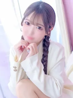 りり/19歳 - (E+アイドルスクール 新宿店)