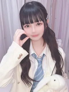 りむ/19歳 - (E+アイドルスクール 新宿店)