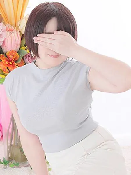 松井ももか