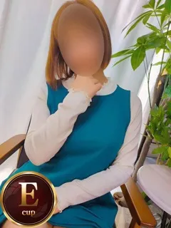 やえ/52歳 - (人妻熟女の秘密の関係伊勢崎店)