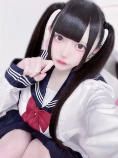 みう/20歳 - (E+アイドルスクール)