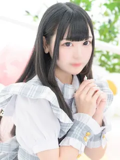 ひなみ/20歳 - (E+アイドルスクール - 千船人妻デリヘル)