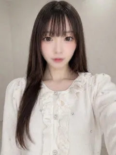 南条　エレナ